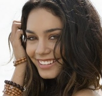 Vanessa Hudgens-5-mady709 - Alege cine ai vrea sa fii 2