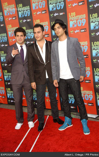 reik-2009-mtv-latin-vmas-Sqjrkl