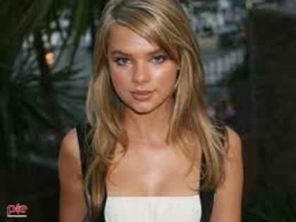 images (28) - Indiana Evans