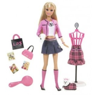 papusa-barbie-la-cumparaturi-lumea-roz-30lei - Magazin de jucarii