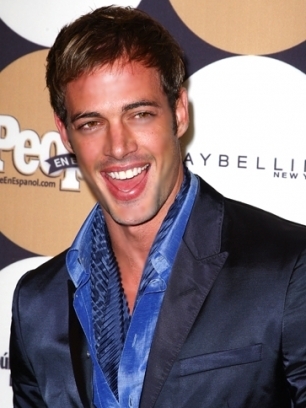 288887_1252587321570_306_408 - William Levy