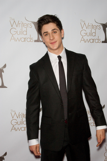 david-henrie-022010