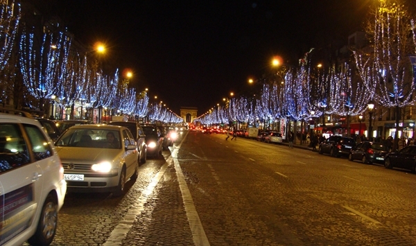 Bulevardul Champs-Elysees