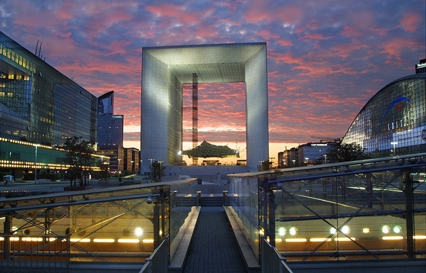 La Defense din Paris,Franta