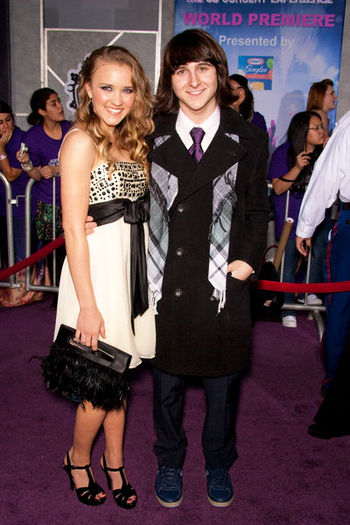 1 - Emily Osment si Mitchel Musso