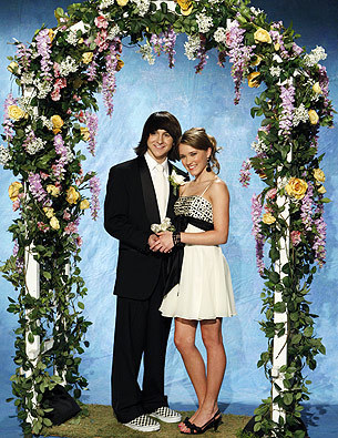 2 - Emily Osment si Mitchel Musso