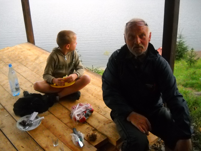 pierduti in marea lacului Colibita