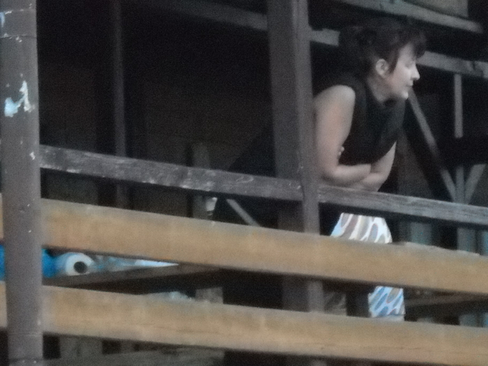 Nu ma pot satura de privit.