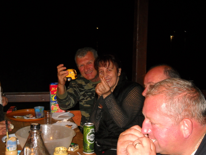 vesel....dar pe ganduri.