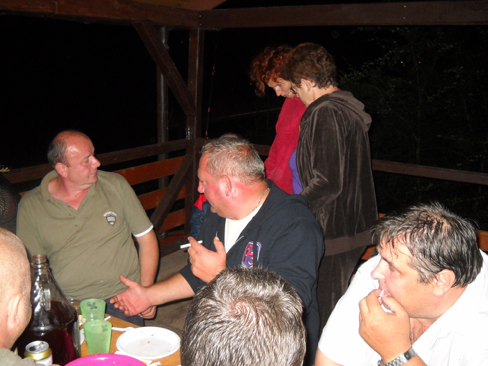 fetele astea ma dispera, susotesc - CONCEDIU LA COLIBITA 2010