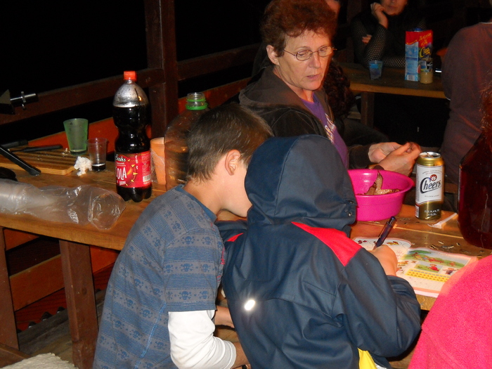 Manu si Robi mai fac lectii.