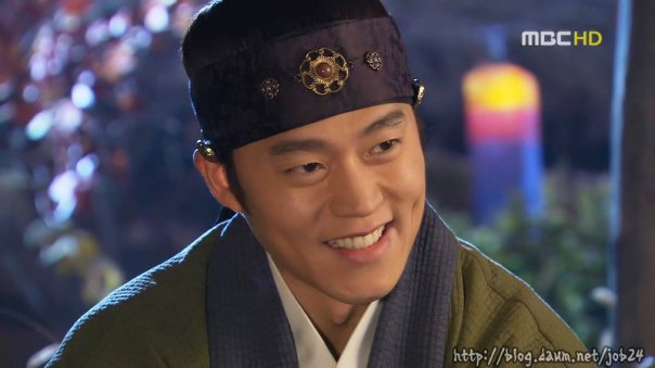 7927_132438098698_654448698_2356054_3562123_n