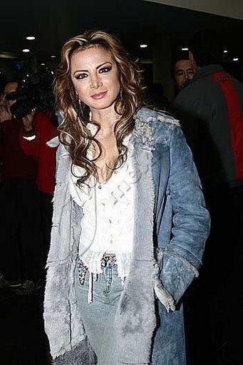 Silvia_Navarro_1237821677_4 - Silvia Navarro