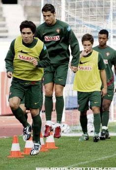 Cristiano_Ronaldo_1246134313_3