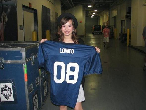 CLCZVOJMDJVKHORBIIZ - Demi Lovato rare
