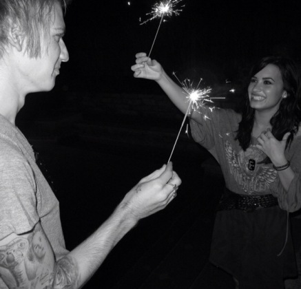 demi-3 - Demi Lovato rare