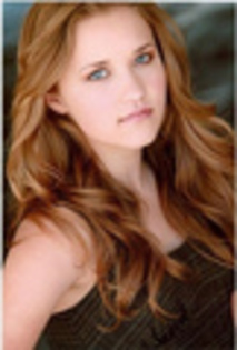 5 - club emily osment