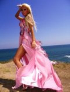 kristine_228x300 - andreea balan