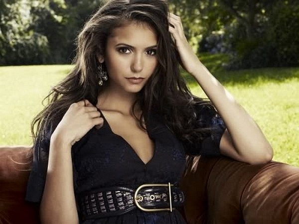 tvguide_outakes (1) - Nina Dobrev