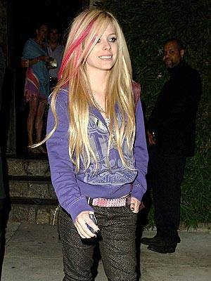 HRGLUOGPZIVEWSKYNAH - avril lavigne