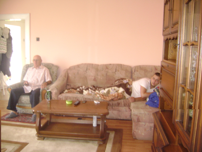 ce,cum...s-o facut dimineata??? - la neamuri in S-M