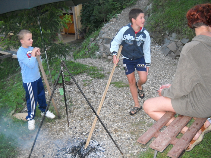 ..fiecare cu ce are si... - Momente de destindere