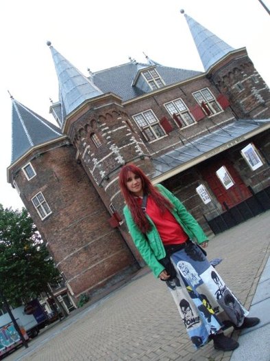 10842173922928691148370