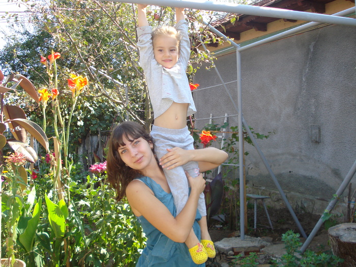  - CRISTINA MEA