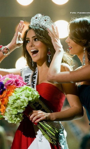  - Miss Universe o bruneta focoasa din Mexic cea mai frumoasa femeie din lume