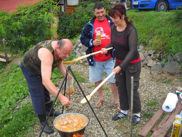 tehnica rotirii ceaunului secrat de stat - CONCEDIU LA COLIBITA 2010
