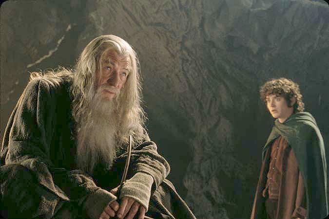 gandalf_frodo_moria_aicn[1]