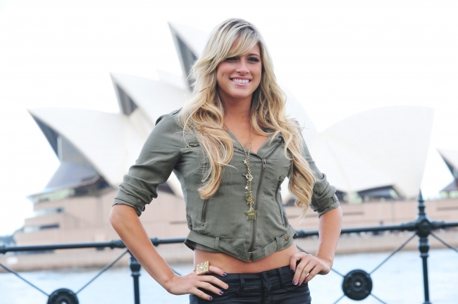 normal_WWE_018-WRESTLEYOURWAY_COM- - kelly kelly sedinta fotoz109