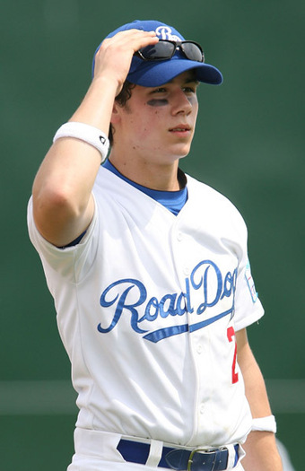 Softball-8-21-nick-jonas-14930001-388-600 - Softball 8-21