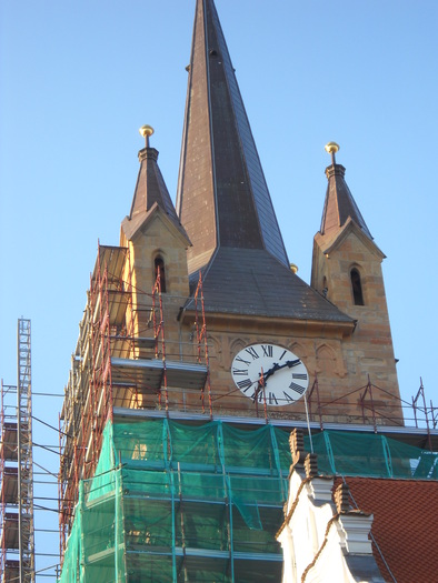 emblema cetatii in refacere dupa foc emblema cetatii in refacere dupa foc