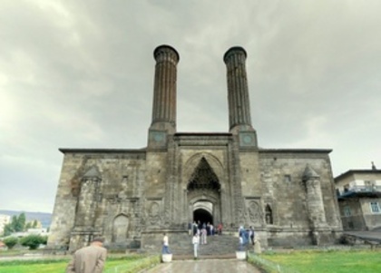 Medresa Çifte Minareli,Turcia