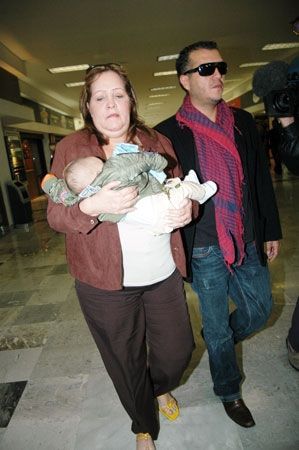 Mama si copilul actritei - Uite cum arata femeia care a incercat sa o omoare pe Gaby Spanic  GALERIE FOTO