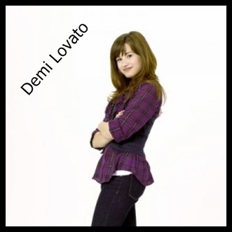 12075234_LLLFFJOQA - poze cu demi lovato