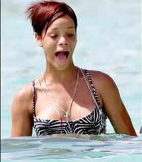 Rihanna - Vedete in ipostaze haioase
