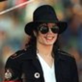 michael-jackson-469603l-thumbnail_gallery