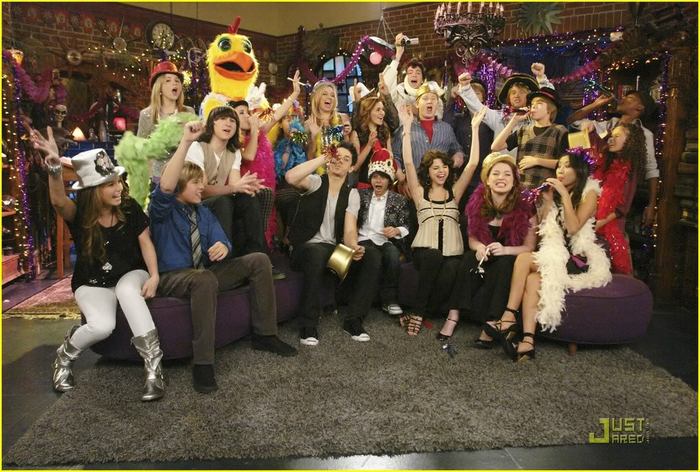 1ed52a56 - Disney Channel New Year Eve