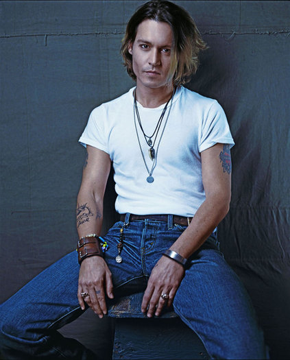 38844_426917168984_234499633984_4724924_7140370_n - x-X-johnny depp-X-x