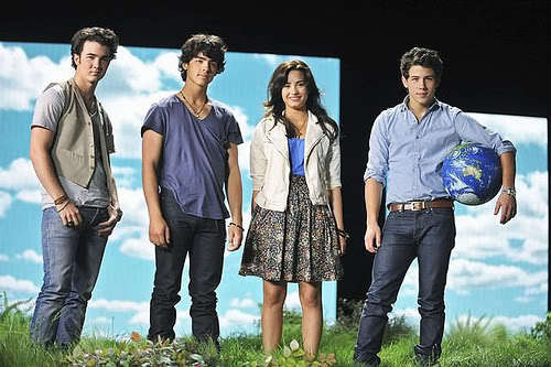 DemiAndJonasBrothers - Disney Channel Friends For Change