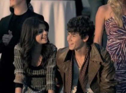Selena and Nick3