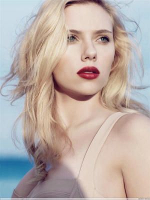 Scarlett Johansson - Blonde celebre din toate timpurile
