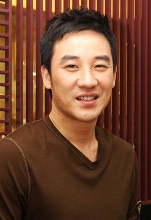 photo131034 - Yu-sin Eom Tae-Woong