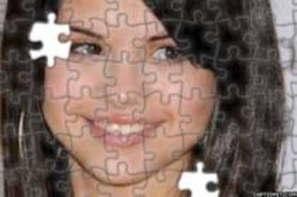 PCJHQMAOMWBLXILVNFG[1] - Doar pentru fanii adevarati a lui Selena Gomez