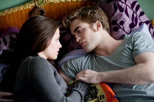 Twilight / New Moon / Eclipse (2008, 2009, 2010) - Robert Pattinson nu inseamna doar Twilight