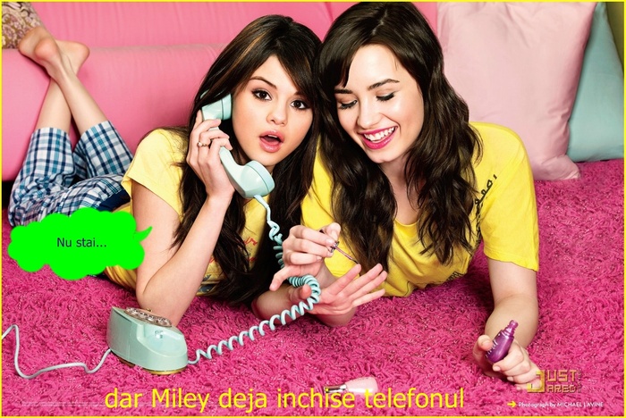 selena-gomez-demi-lovato-friendship-01 - Miley vs selena  banda desenata