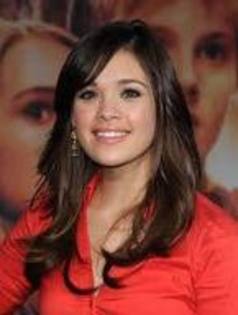 imagesCA90D4Z0 - Nicole Anderson