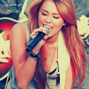 20445585_OBIFEILHP - SUPER POZE 2-miley cyrus